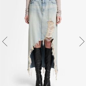 AmAzInG 7 For All Mankind Asymmetrical Light Blue Denim Skirt 28 NWT